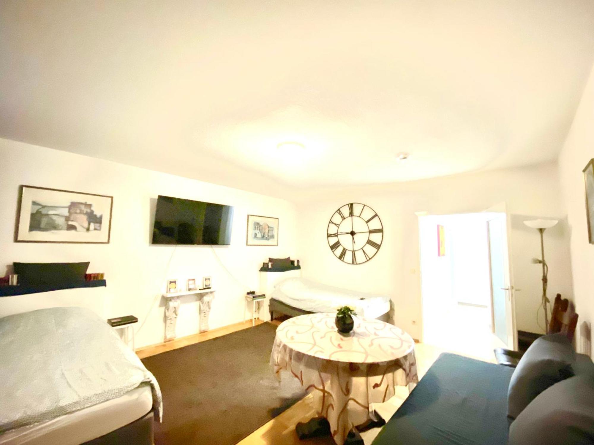 Welcome To Messe!-Two-Bedroom Apartment&Balcony Hannover Eksteriør billede